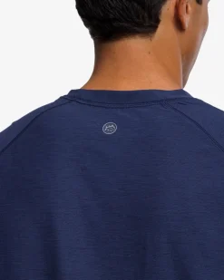 Brrr°®-Illiant Performance Long Sleeve T-Shirt<Southern Tide Shop
