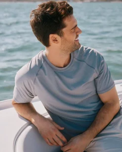 Brrr°®-Illiant Performance T-Shirt<Southern Tide Outlet
