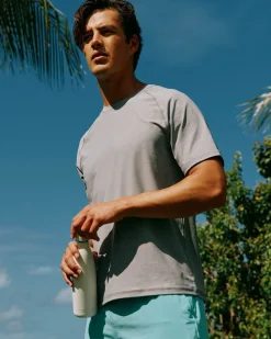 Brrr°®-Illiant Performance T-Shirt<Southern Tide Outlet