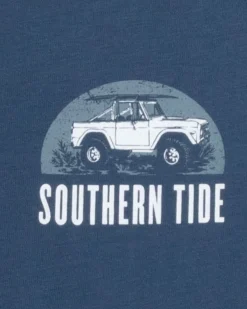 Catch Me On The Coast Short Sleeve T-Shirt<Southern Tide Cheap