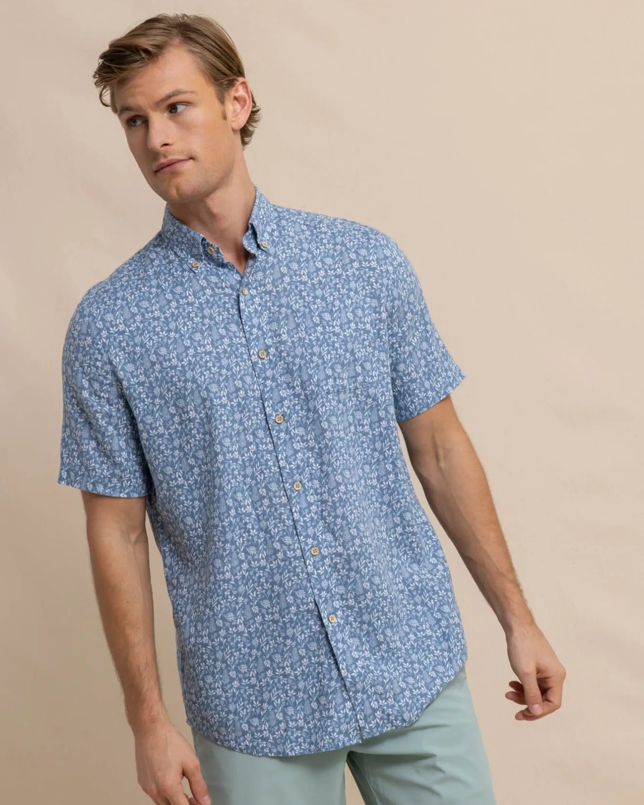 Linen Rayon Ditzy Floral Short Sleeve Sport Shirt<Southern Tide Store