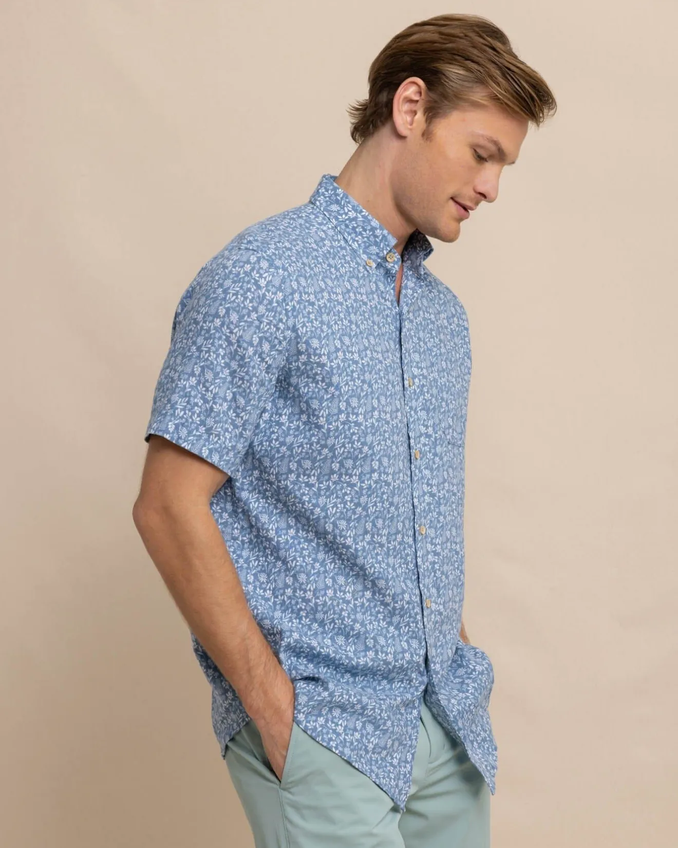 Linen Rayon Ditzy Floral Short Sleeve Sport Shirt<Southern Tide Store