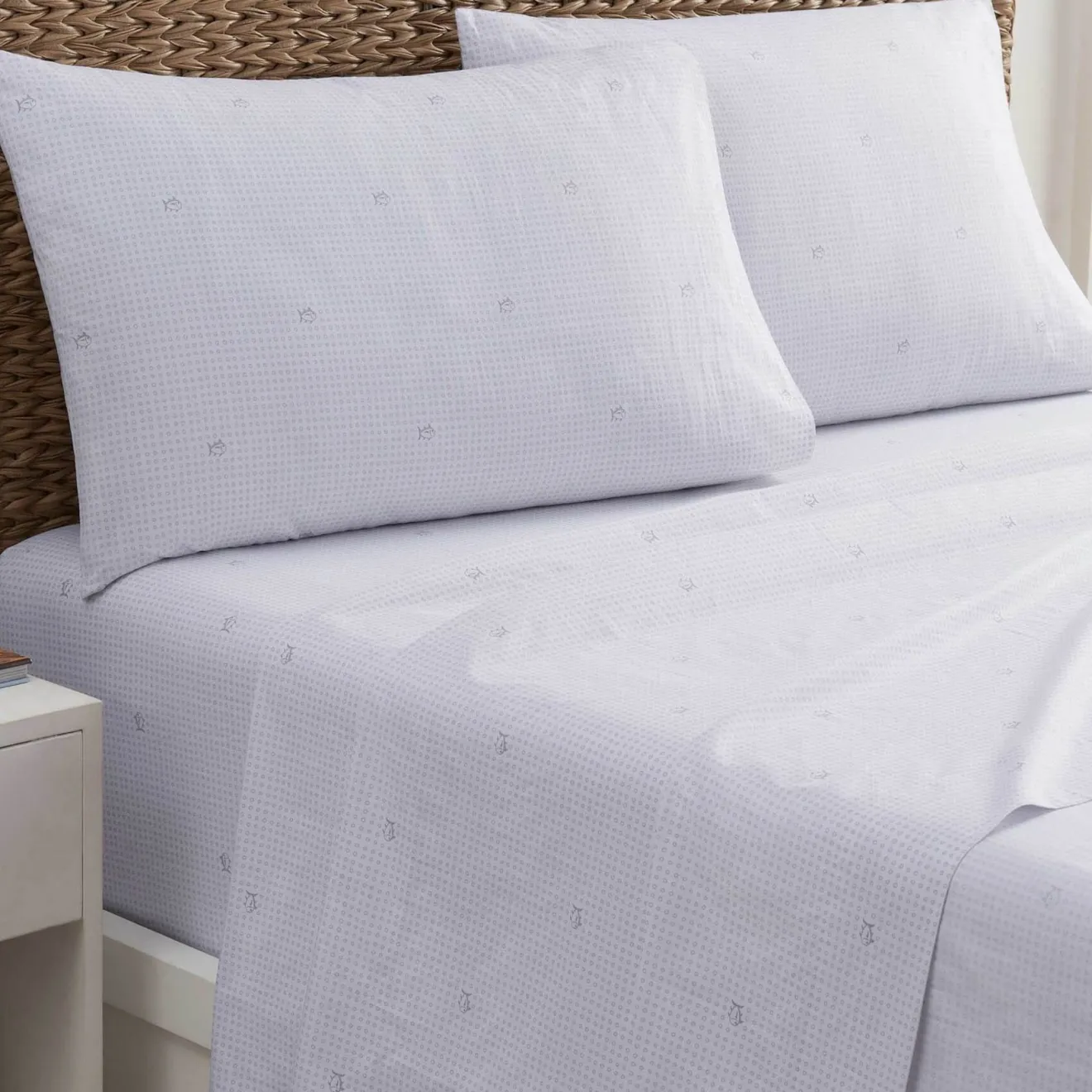 Skipjack Bubbles Standard Pillowcase Pair<WPH Best Sale